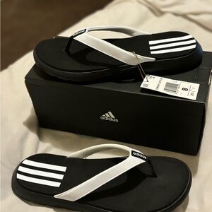 New women Adidas flip flop black and white